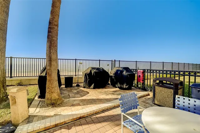 $9,000 | 16500 Gulf Boulevard, Unit 355, North Redington Beach, FL 33708