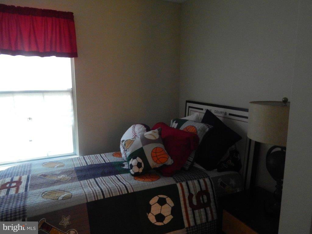 3825 Pippins Place Point of Rocks, MD 21777 - Photo 6 of 12 Bedroom