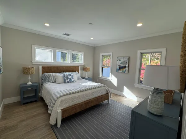 $949,000 | 4 Josiah Path, Falmouth, MA 02540