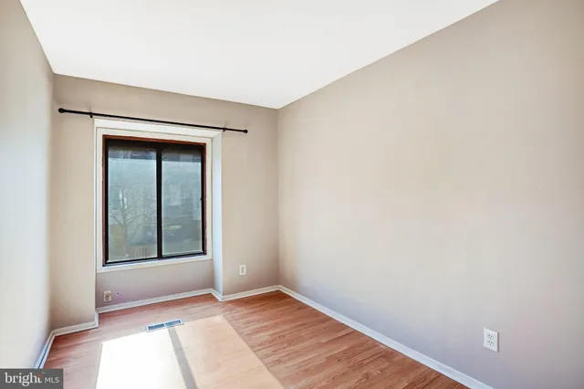 $2,480 | 9930 Brookridge Court, Gaithersburg, MD 20886