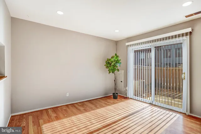 $2,480 | 9930 Brookridge Court, Gaithersburg, MD 20886