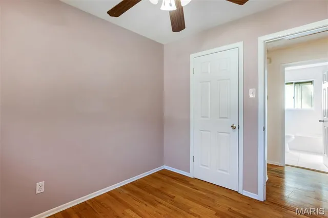 $218,000 | 11482 Essex Avenue, Maryland Heights, MO 63043