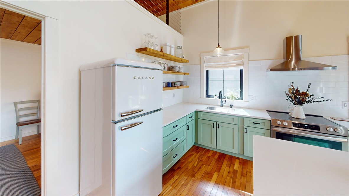 162 Hall Road Maryland, NY 12116 - Photo 12 of 42 Wonderful Color Combination!