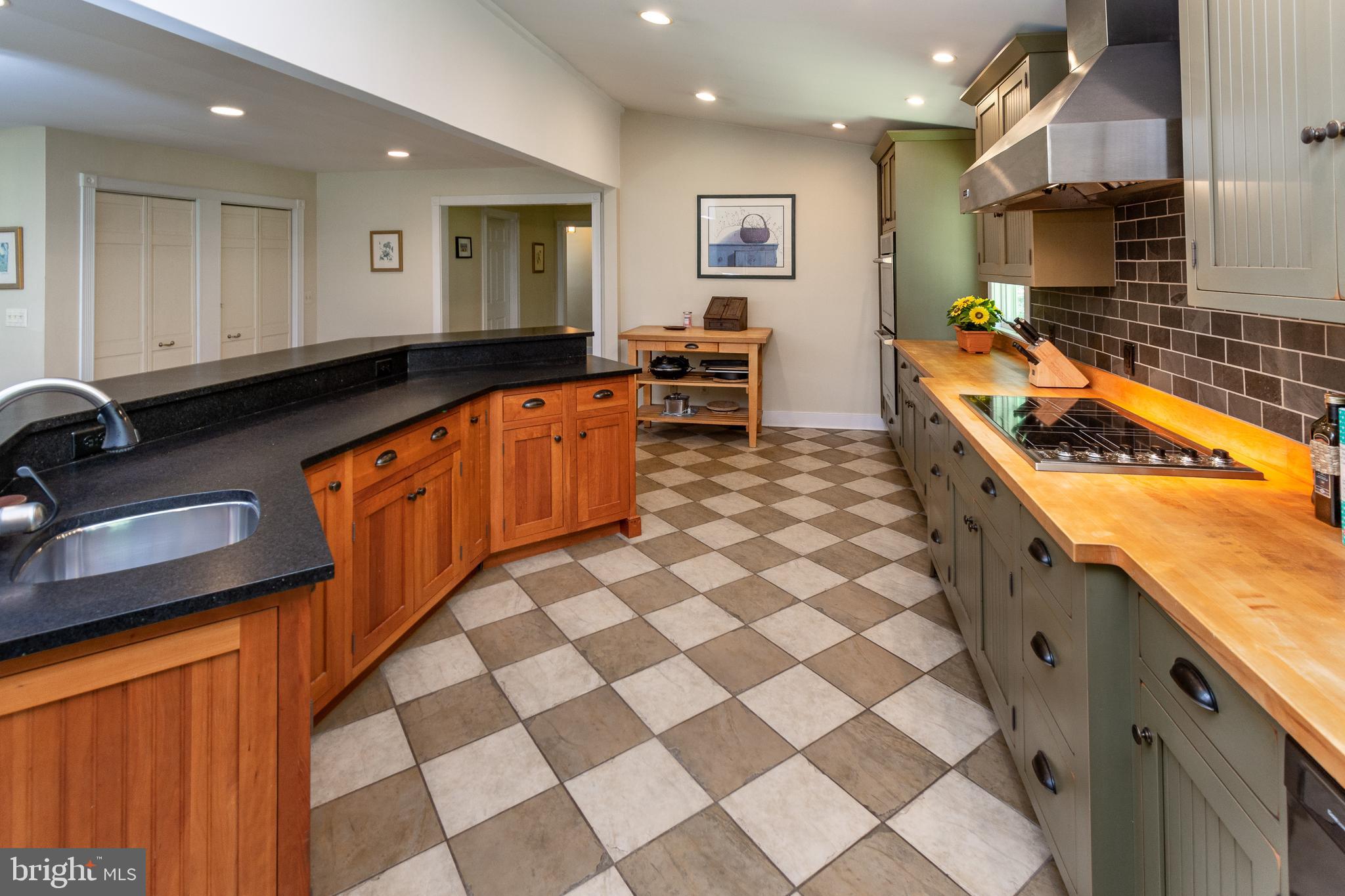 35 Worman Road Stockton, NJ 08559 - Photo 14 of 78