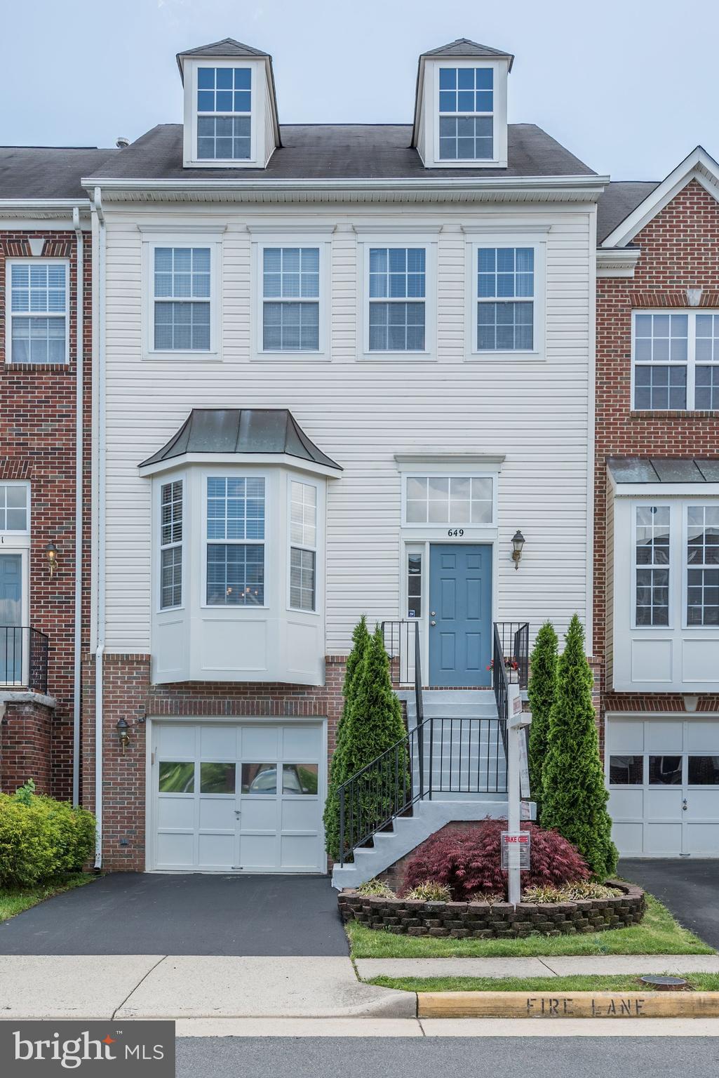 649 Springhouse Square Southeast Leesburg, VA 20175 - Photo 1 of 21 Fabulous one car garage townhome, with bay window