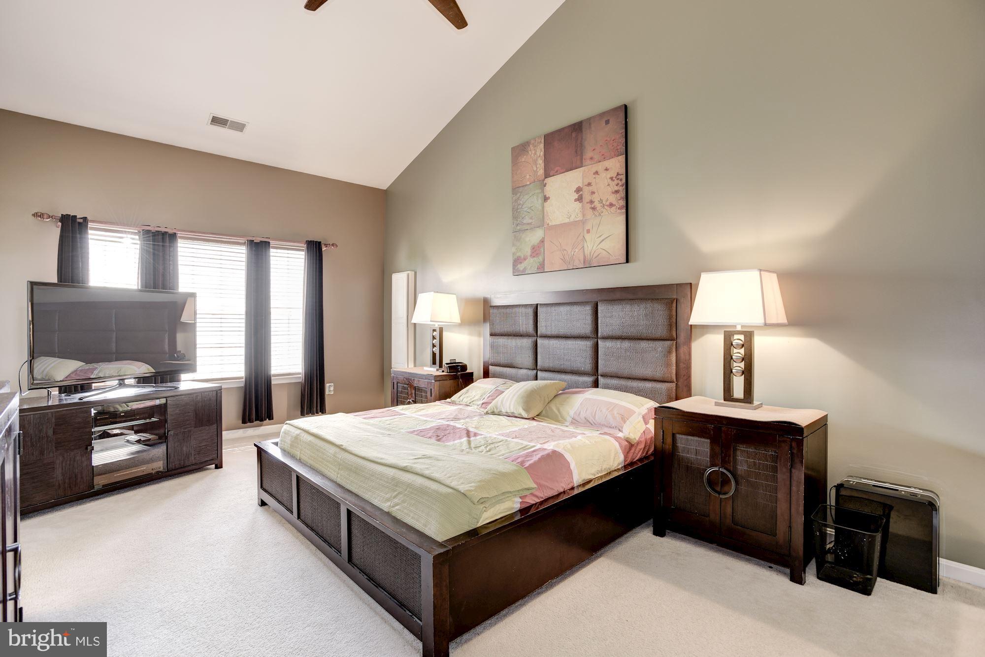 649 Springhouse Square Southeast Leesburg, VA 20175 - Photo 13 of 21 Gallery Image 13