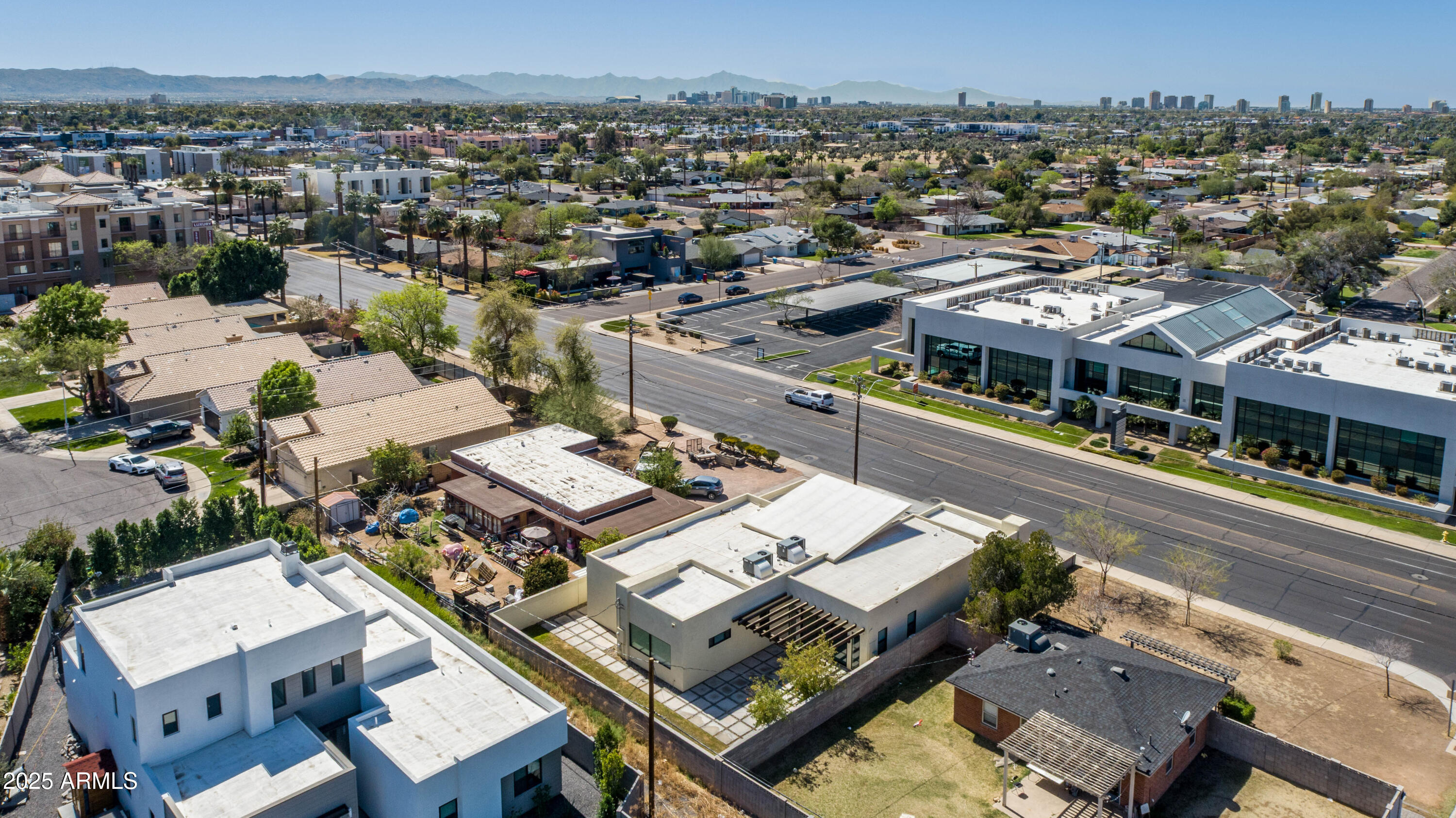 4409 North 32nd Street Phoenix, AZ 85018 - Photo 75 of 76 4409 N 32nd St, Phoenix, AZ 85018-75