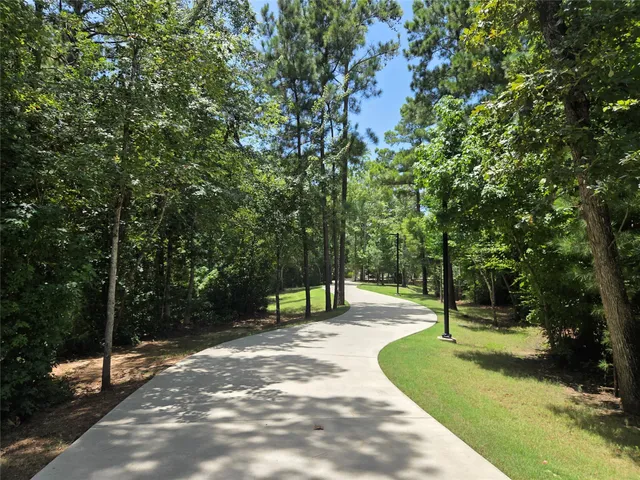 $622,283 | 402 Changing Tide Court, Willis, TX 77318