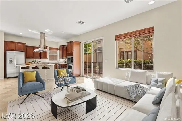 $2,900 | 9209 Dalmahoy Place, Las Vegas, NV 89145