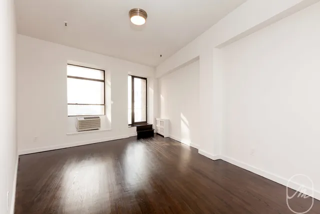 $5,000 | 127 4th Avenue, Unit 5D | Greenwich Village