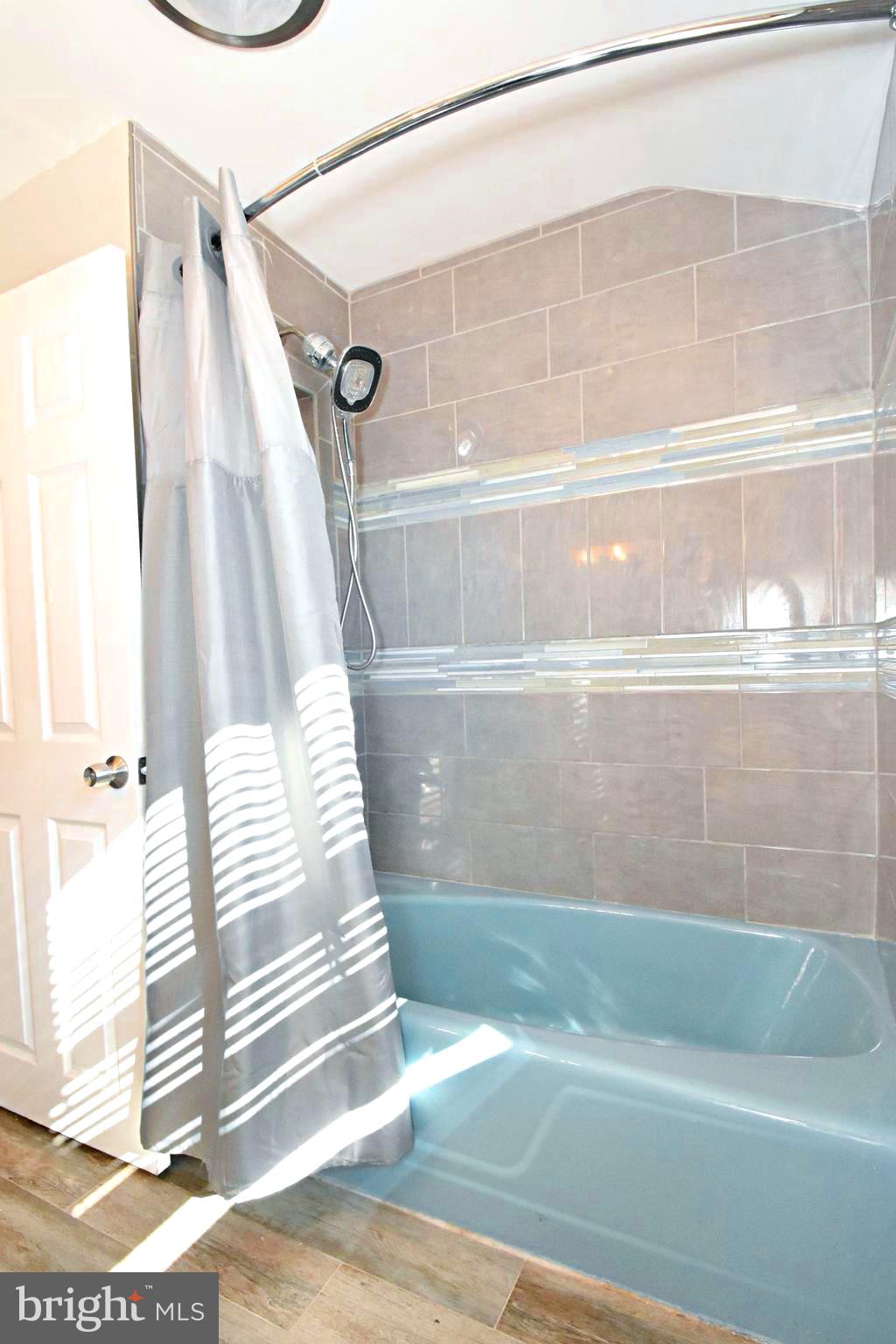 2203 Curtis Road Cinnaminson, NJ 08077 - Photo 27 of 49 Hall Bath