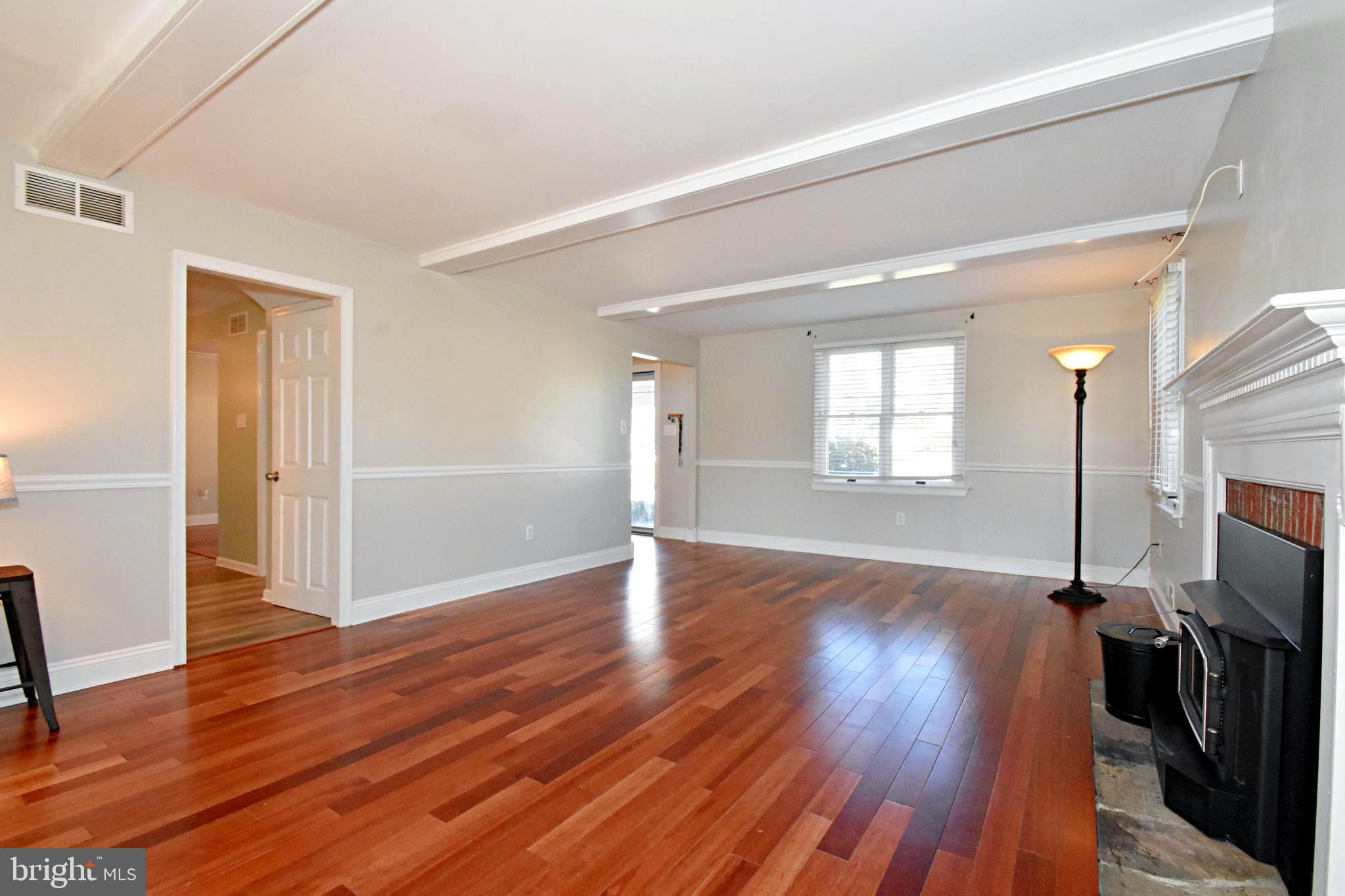 2203 Curtis Road Cinnaminson, NJ 08077 - Photo 6 of 49 Gallery Image 6