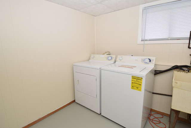 27W121 Manchester Road Winfield, IL 60190 - Photo 15 of 18
