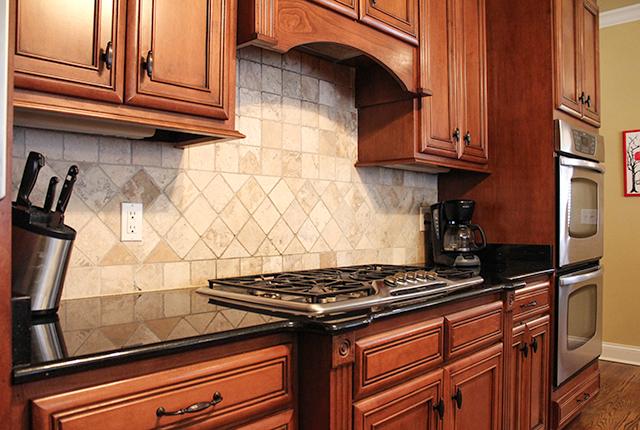 5336 Sherrington Road Murfreesboro, TN 37128 - Photo 10 of 20 Built-in 5 burner gas stove with updraft and double oven's.