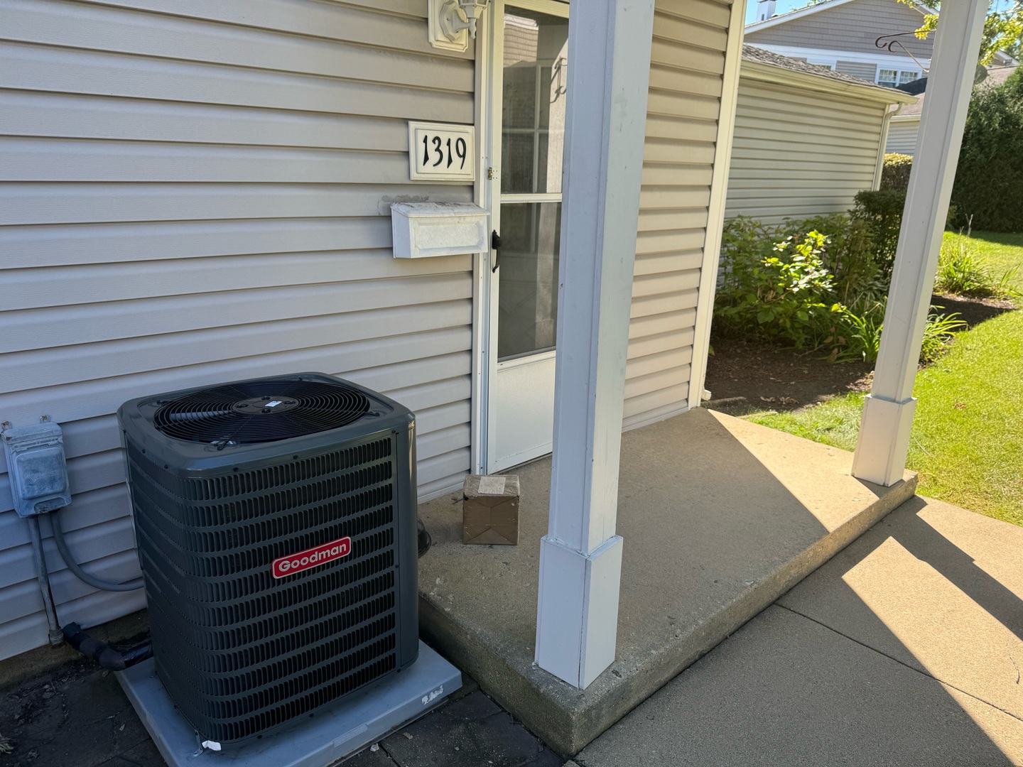 1319 Exeter Court Wheeling, IL 60090 - Photo 1 of 9