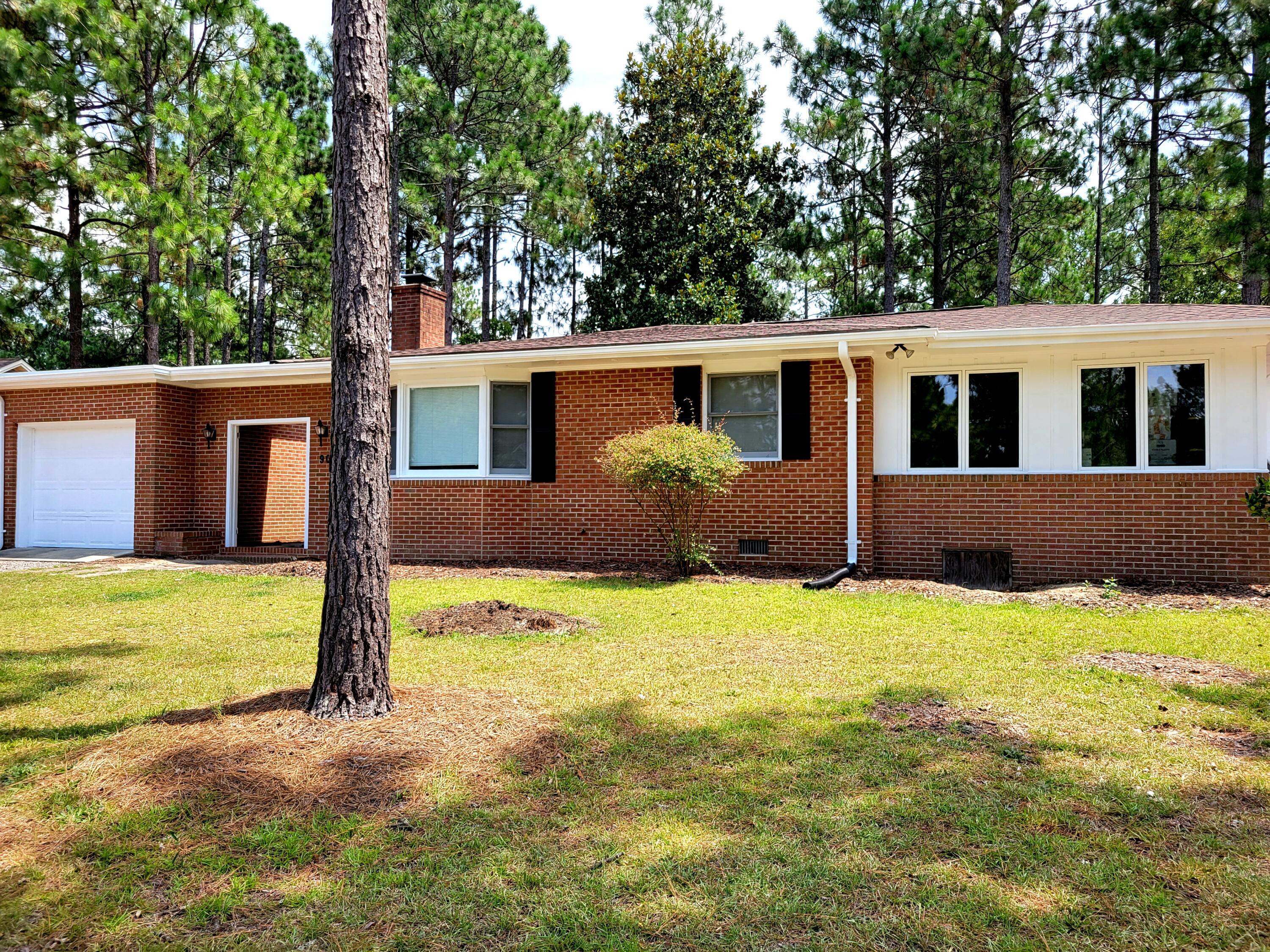 90 Fox Run Road Pinehurst, NC 28374 - Photo 1 of 27 20210810_141200