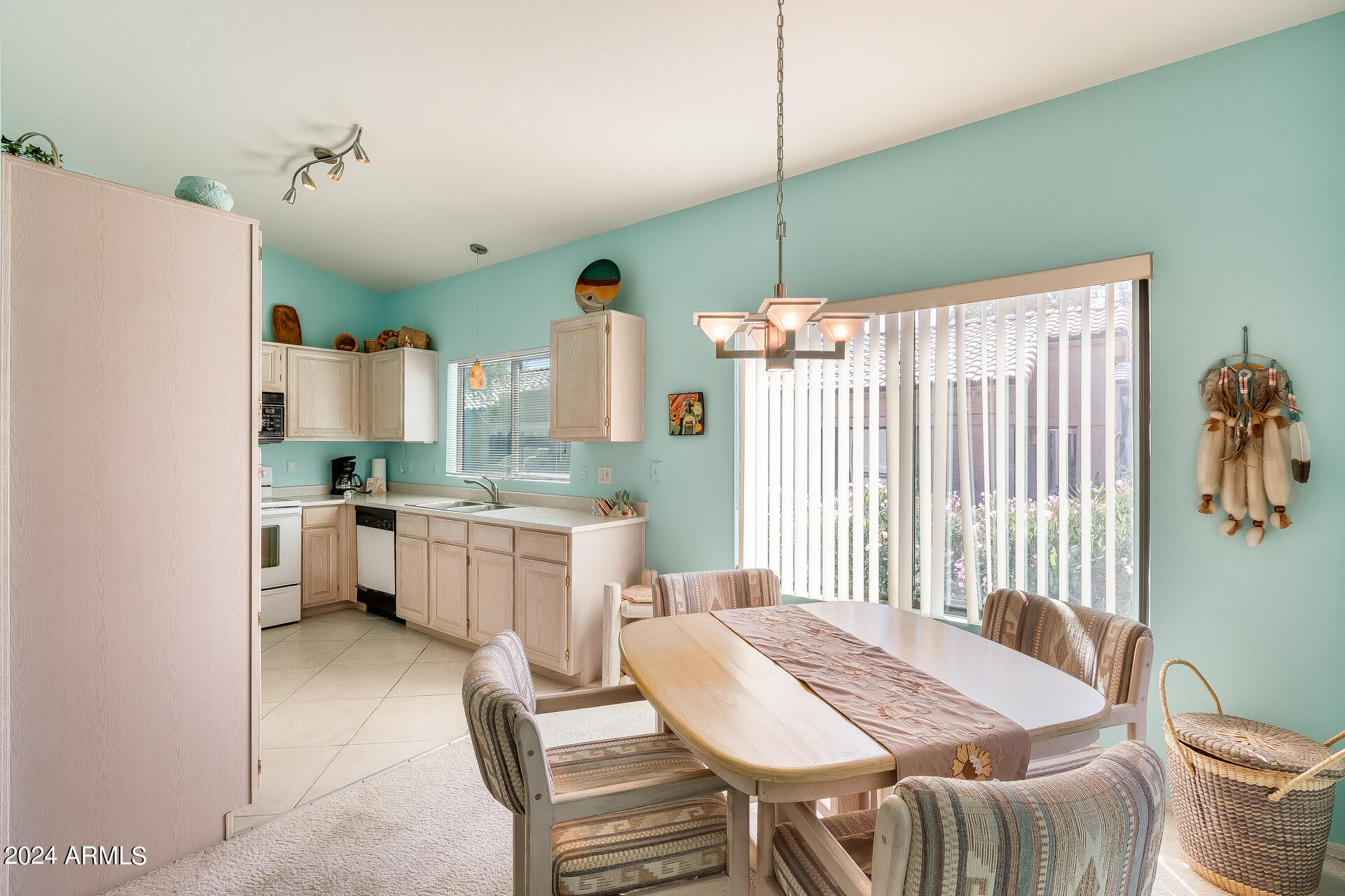 14300 West Bell Road, Unit 293 Surprise, AZ 85374 - Photo 7 of 52 12