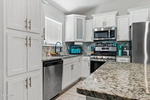 $274,950 | 7404 Norte Brasil Drive, El Paso, TX 79934