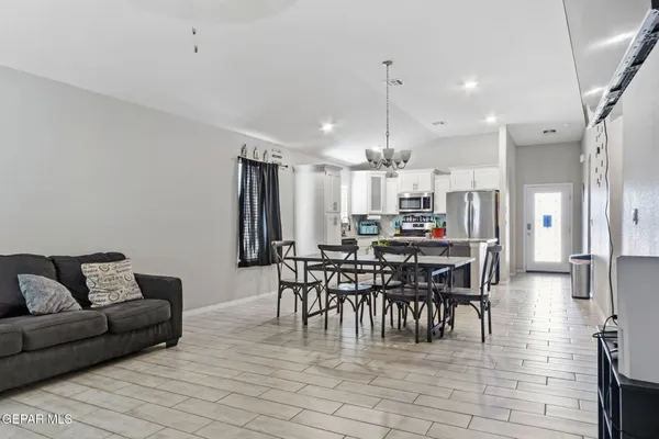 $274,950 | 7404 Norte Brasil Drive, El Paso, TX 79934