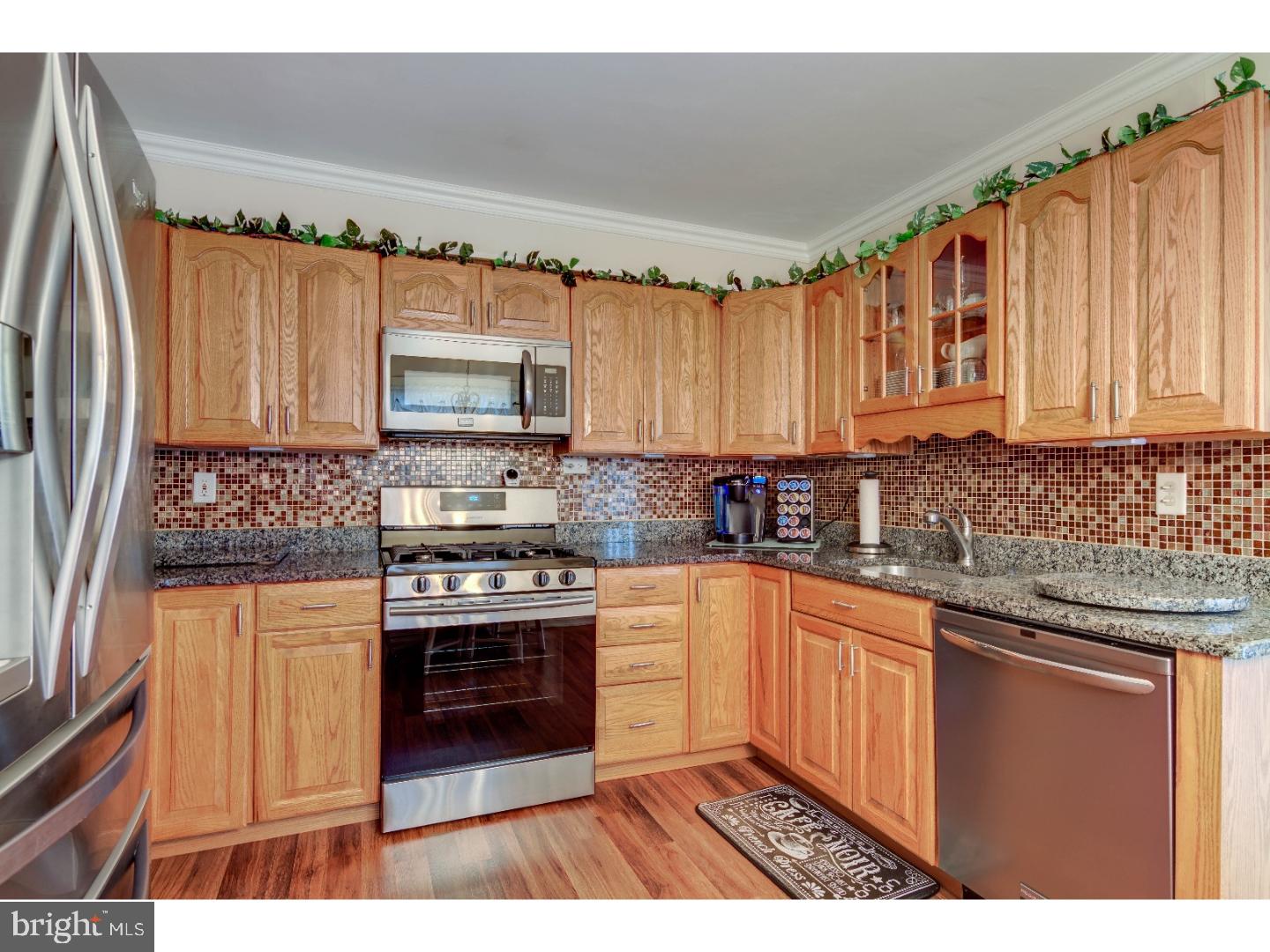 2517 Secane Road Secane, PA 19018 - Photo 6 of 24 Kitchen