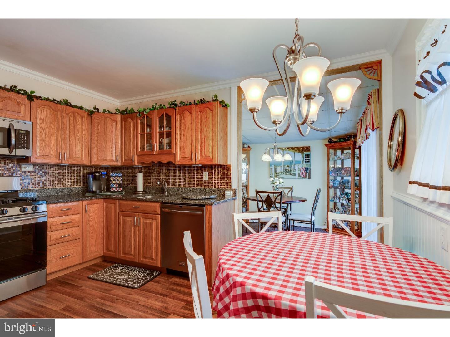 2517 Secane Road Secane, PA 19018 - Photo 7 of 24 Kitchen