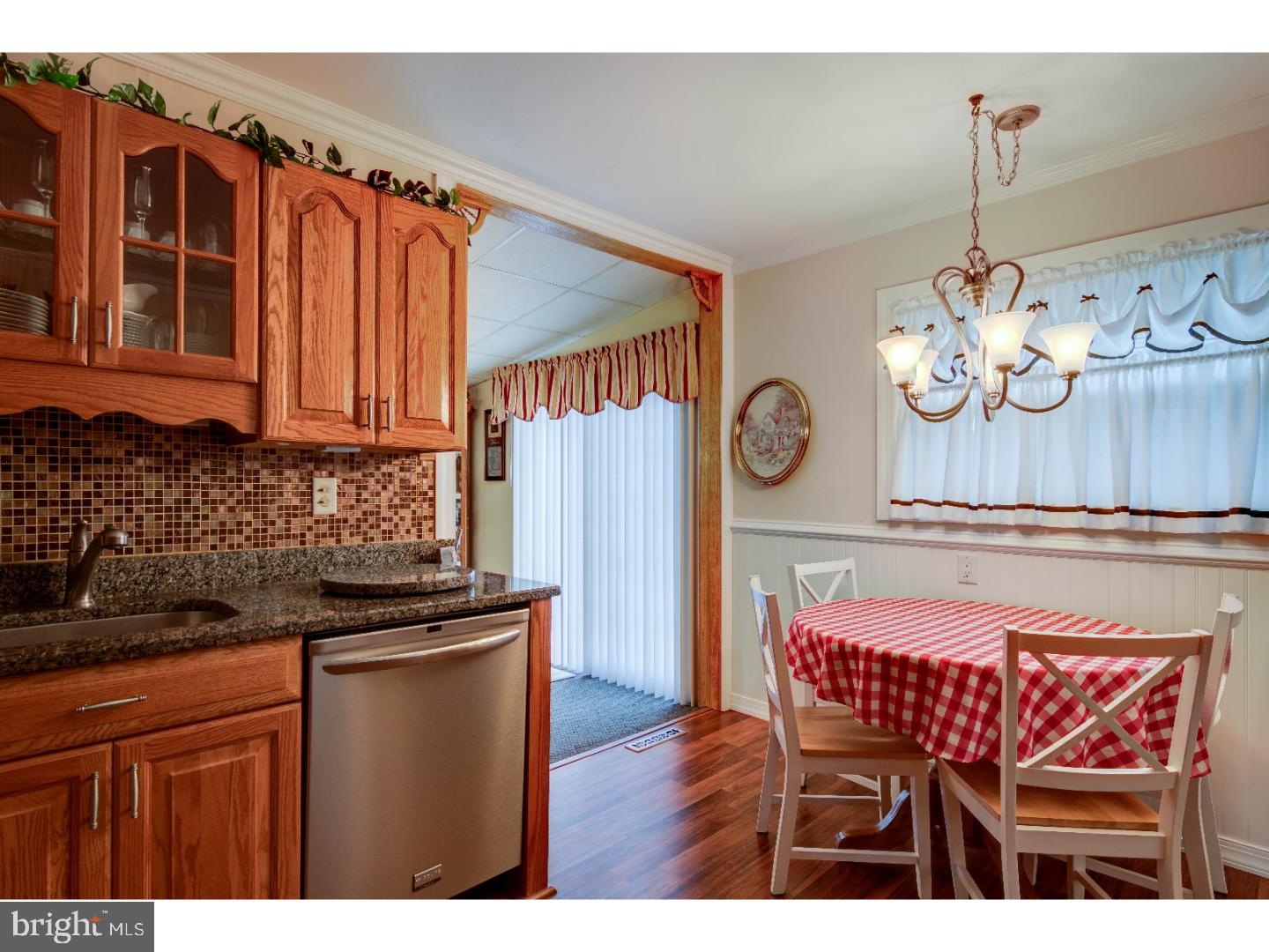2517 Secane Road Secane, PA 19018 - Photo 8 of 24 Kitchen