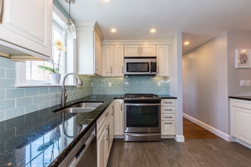 14 Wheeler Road Grafton, MA 01536 - Photo 14 of 39