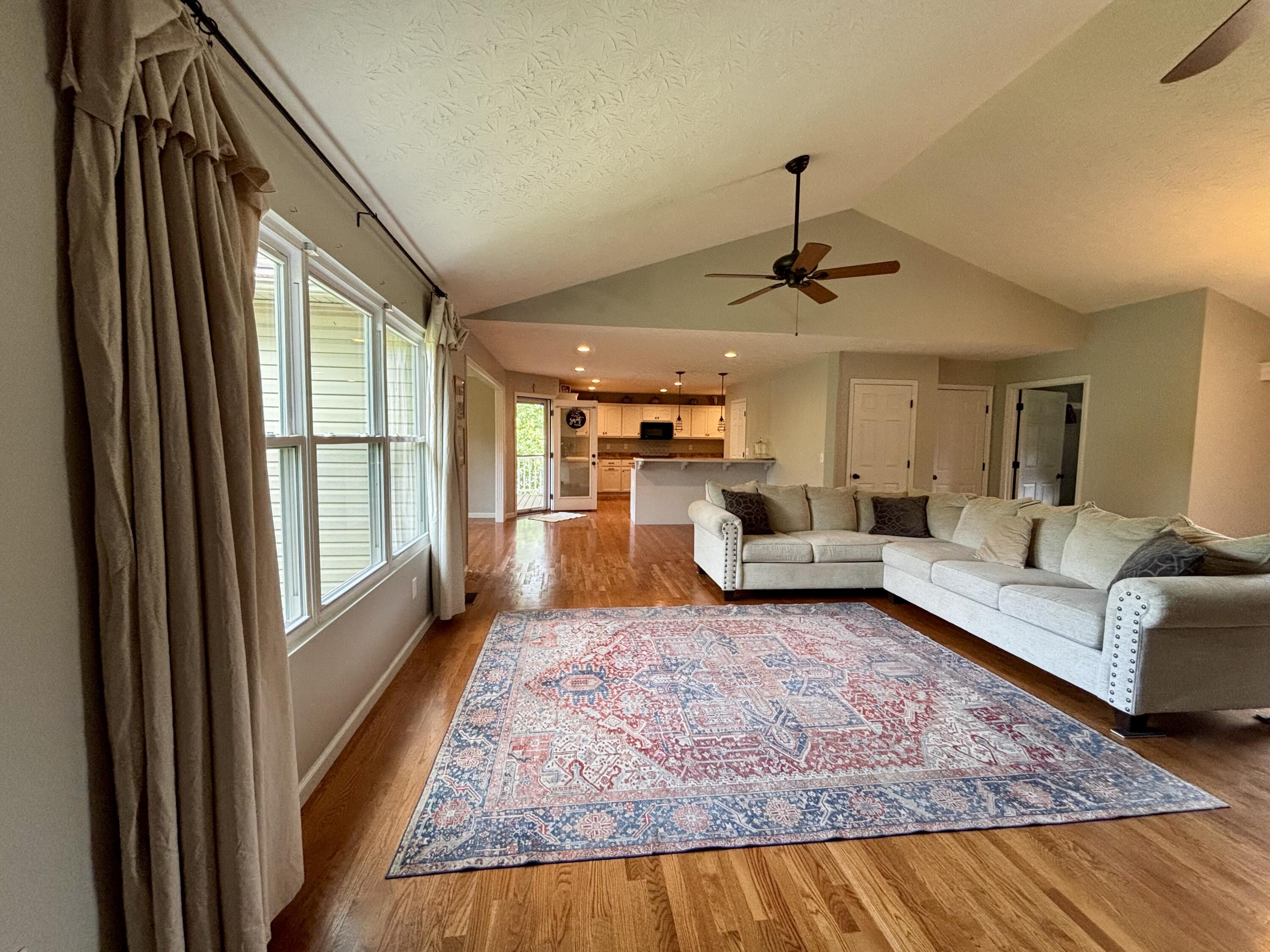 225 Maple Ridge Crittenden, KY 41030 - Photo 12 of 49 IMG_4462