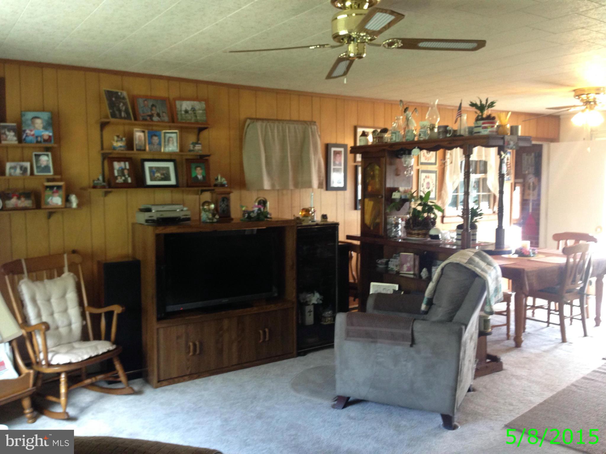 4511 Valley View Road Middletown, MD 21769 - Photo 14 of 20 Living Room