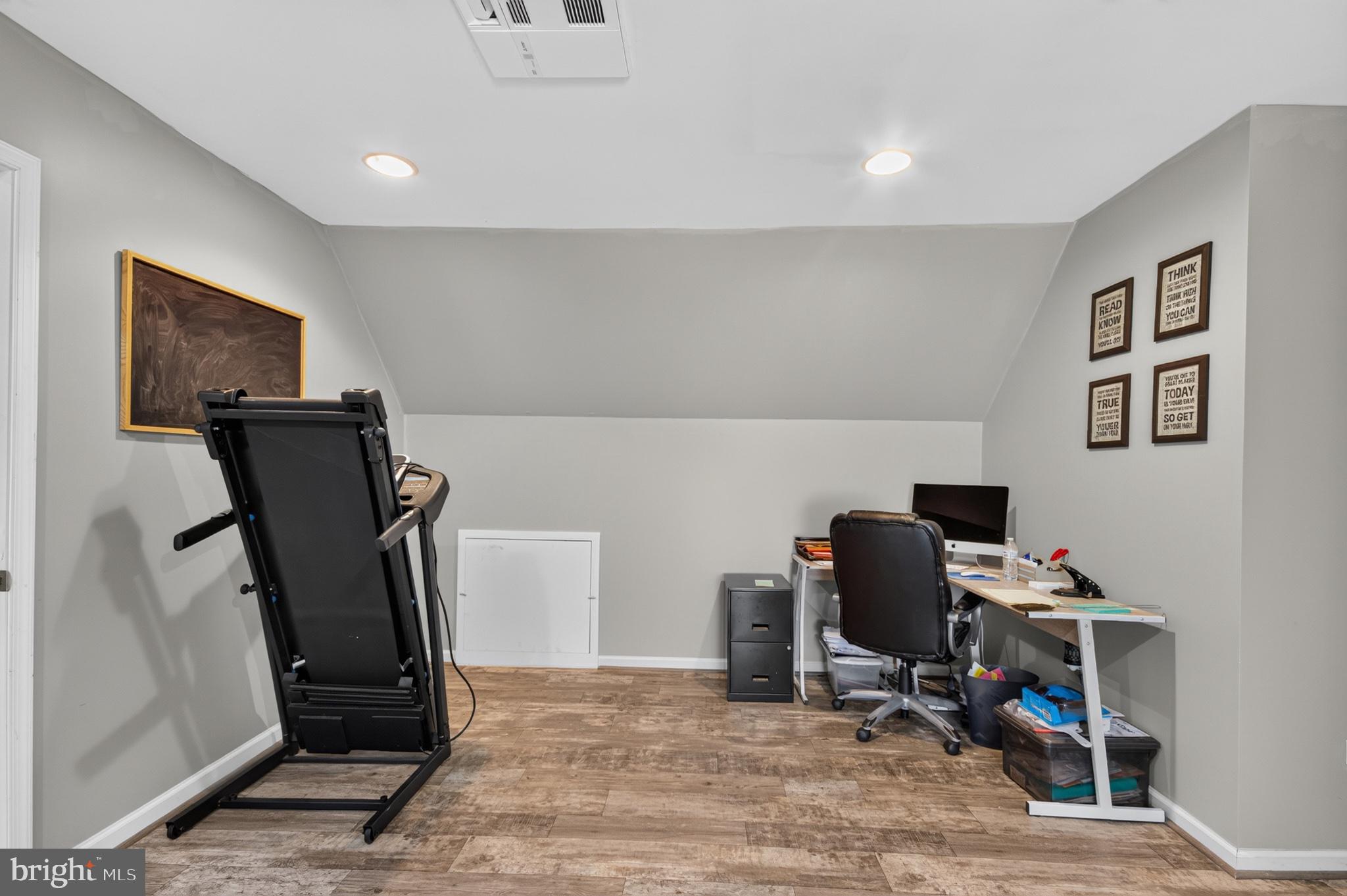 28863 Adkins Road Delmar, MD 21875 - Photo 19 of 29 Versatile space for work and wellness.