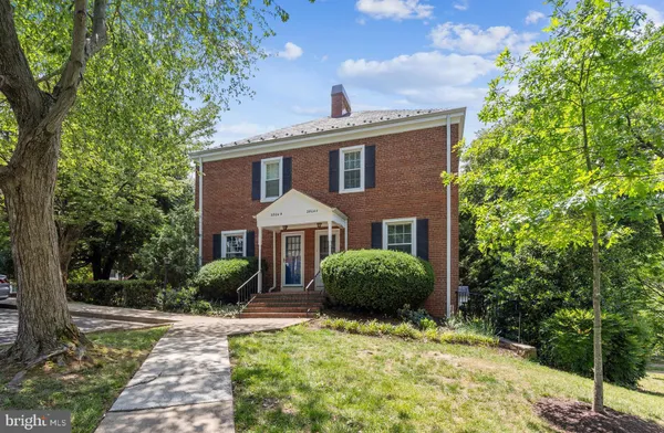 $2,500 | 2804 South Abingdon Street, Unit A, Arlington, VA 22206