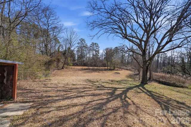 $1,800 | 214 Latta Avenue, Charlotte, NC 28214