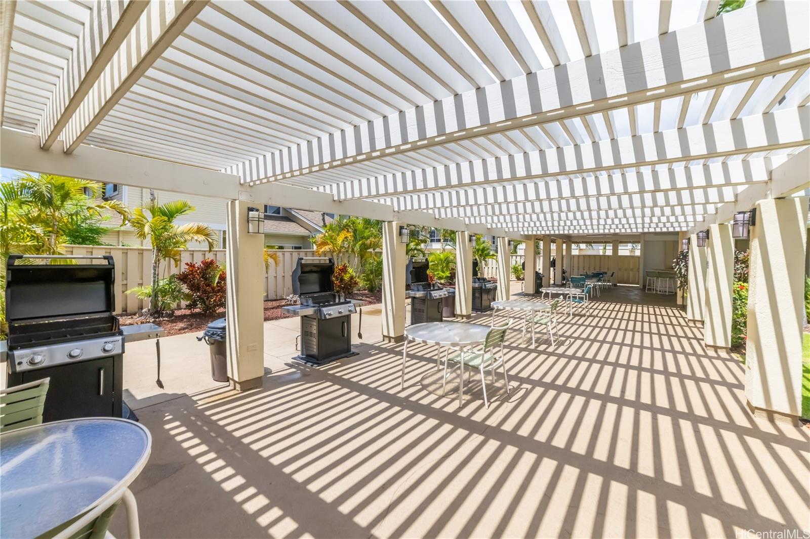 91-945 Laaulu Street, Unit 44B Ewa Beach, HI 96706 - Photo 23 of 25 BBQ Area