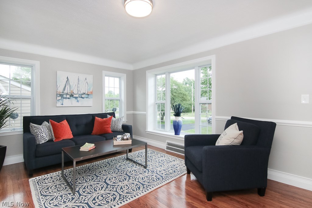 768 Lander Road Cleveland, OH 44143 - Photo 2 of 14 Gallery Image 2