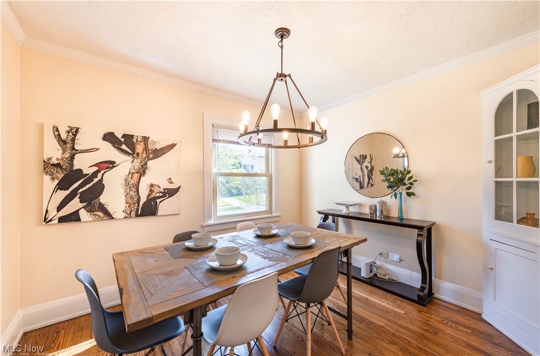 3541 Cedarbrook Road Cleveland, OH 44118 - Photo 8 of 29