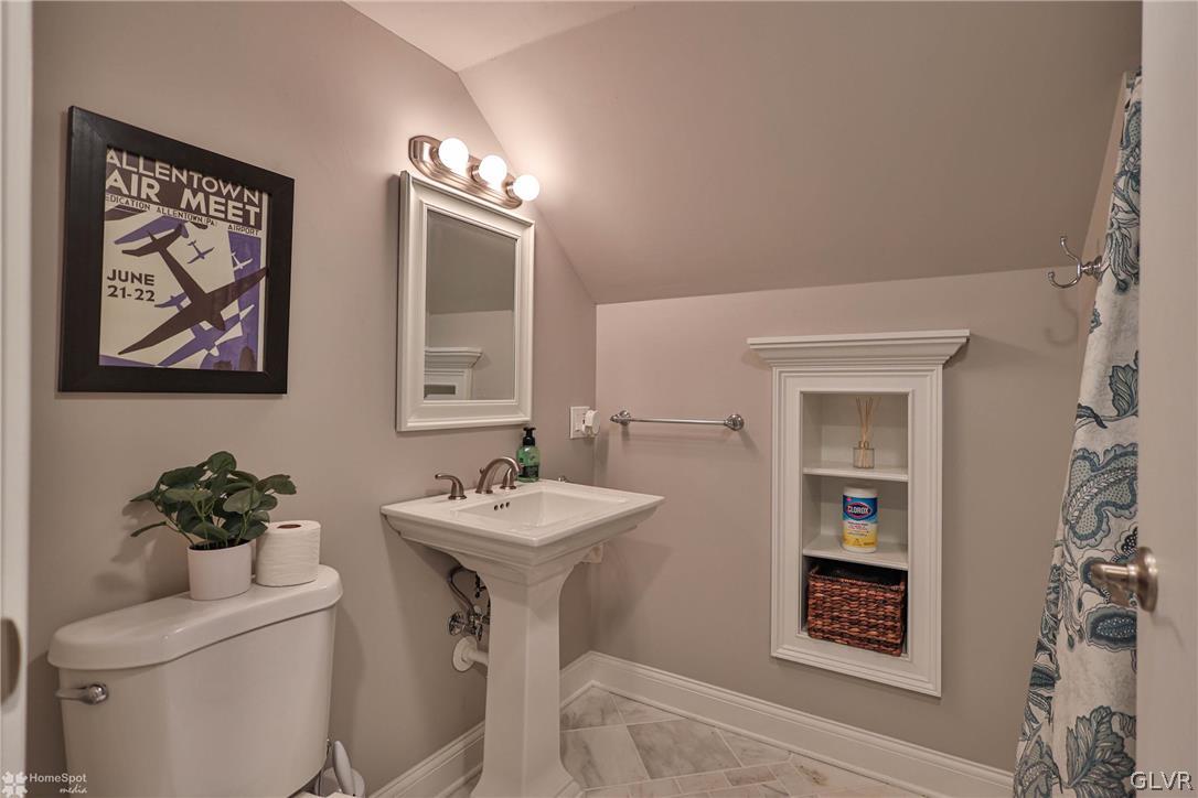 3510 Woodbyne Road Hellertown, PA 18055 - Photo 36 of 47 Gallery Image 36