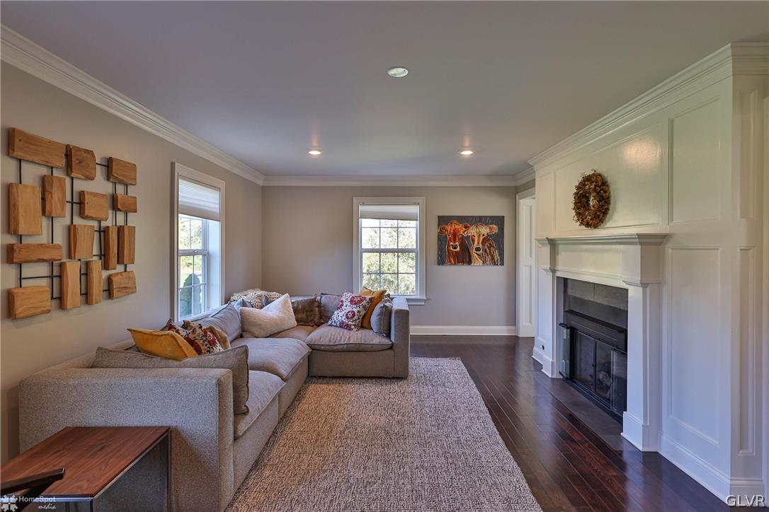 3510 Woodbyne Road Hellertown, PA 18055 - Photo 7 of 47 Gallery Image 7