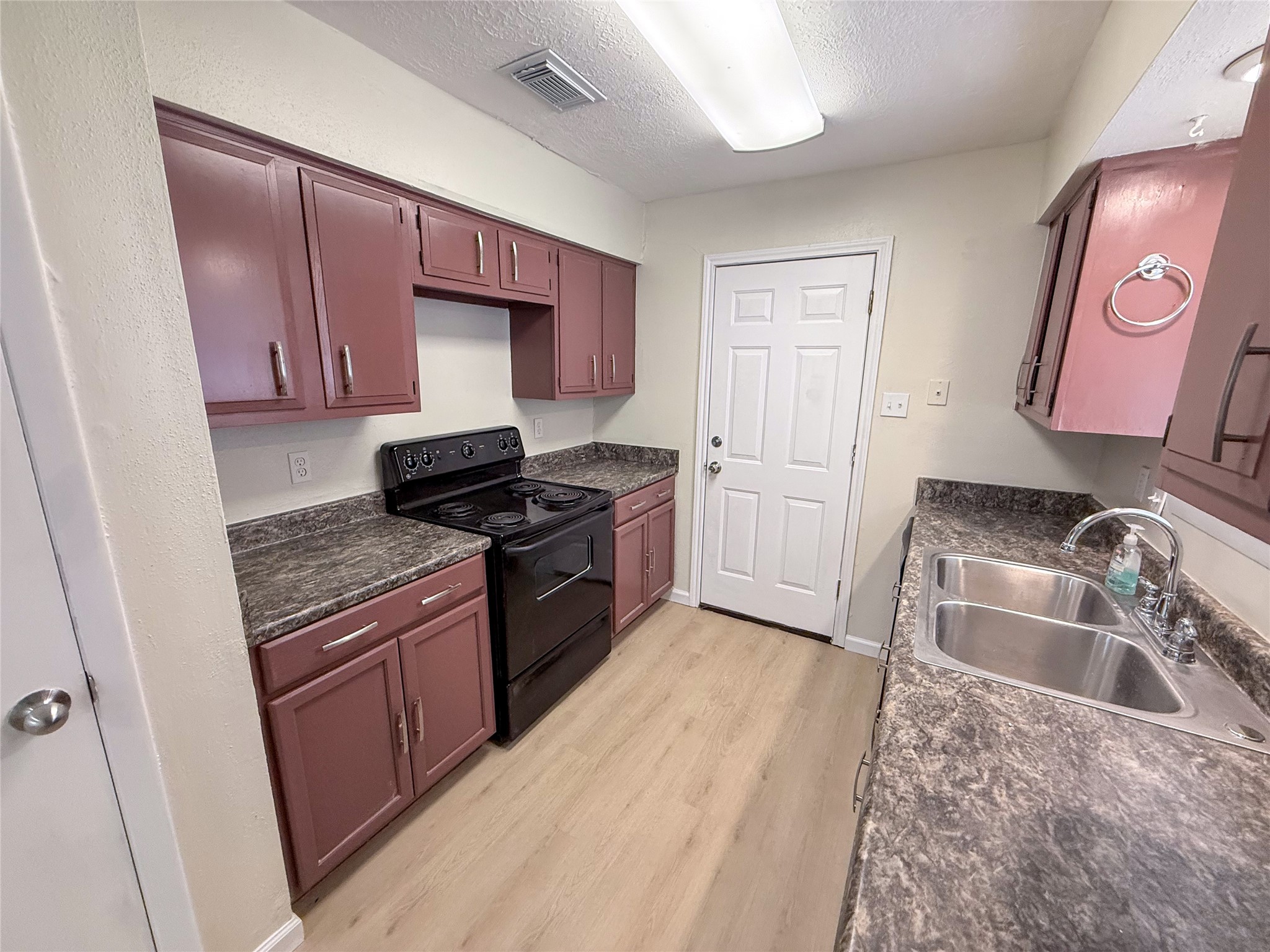 4251 Rosegate Drive Spring, TX 77373 - Photo 5 of 15