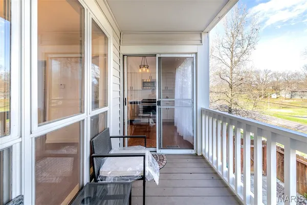 $219,900 | 1408 Whispering Creek Drive, Ballwin, MO 63021