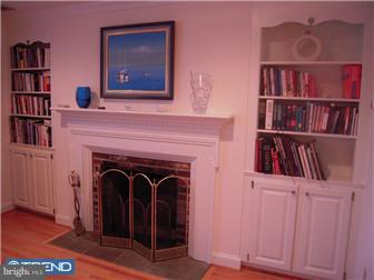 228 Pugh Road Wayne, PA 19087 - Photo 4 of 12 Living Room