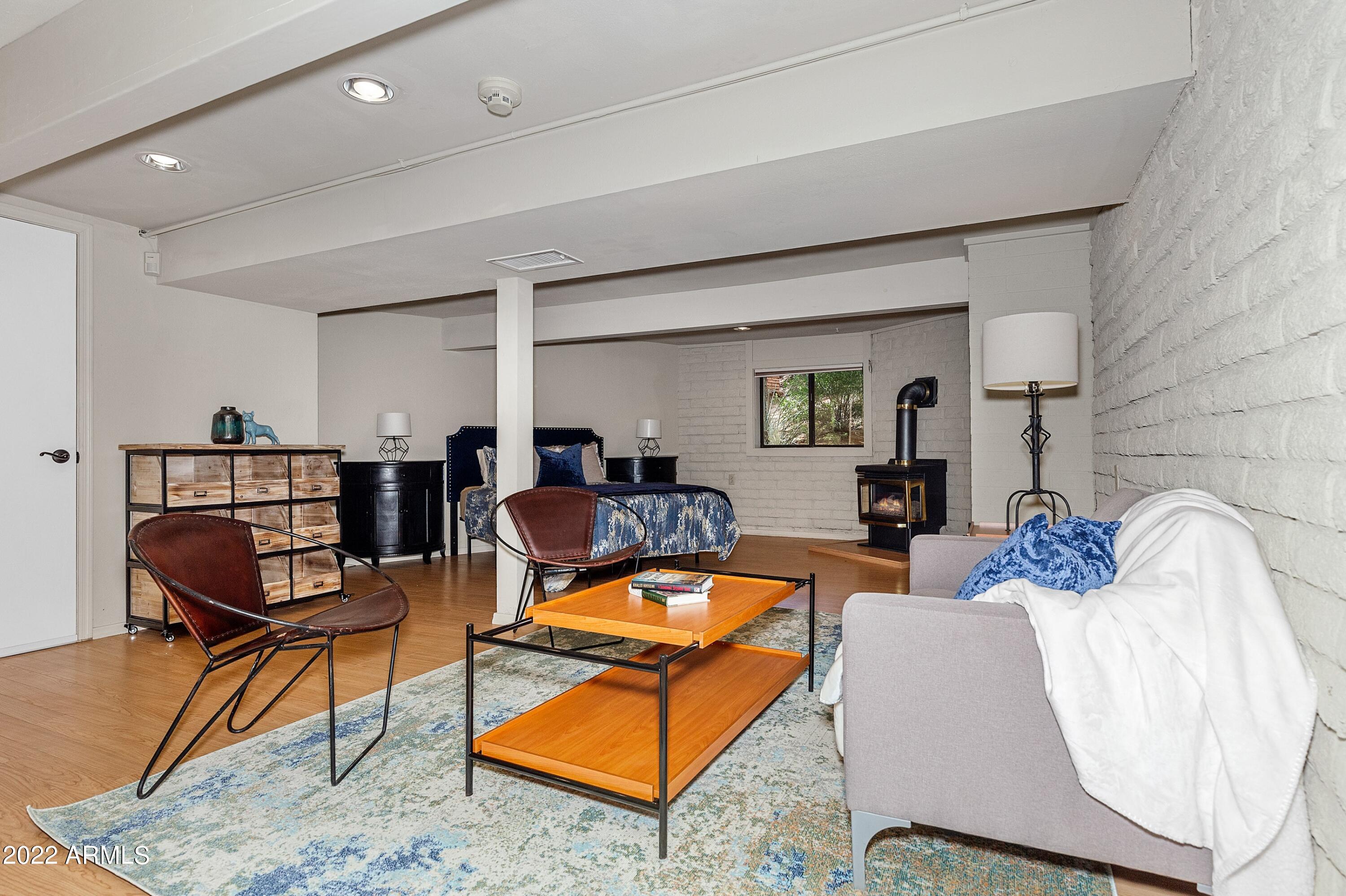 340 Ridge Road Sedona, AZ 86336 - Photo 29 of 49 032_In Law Suite