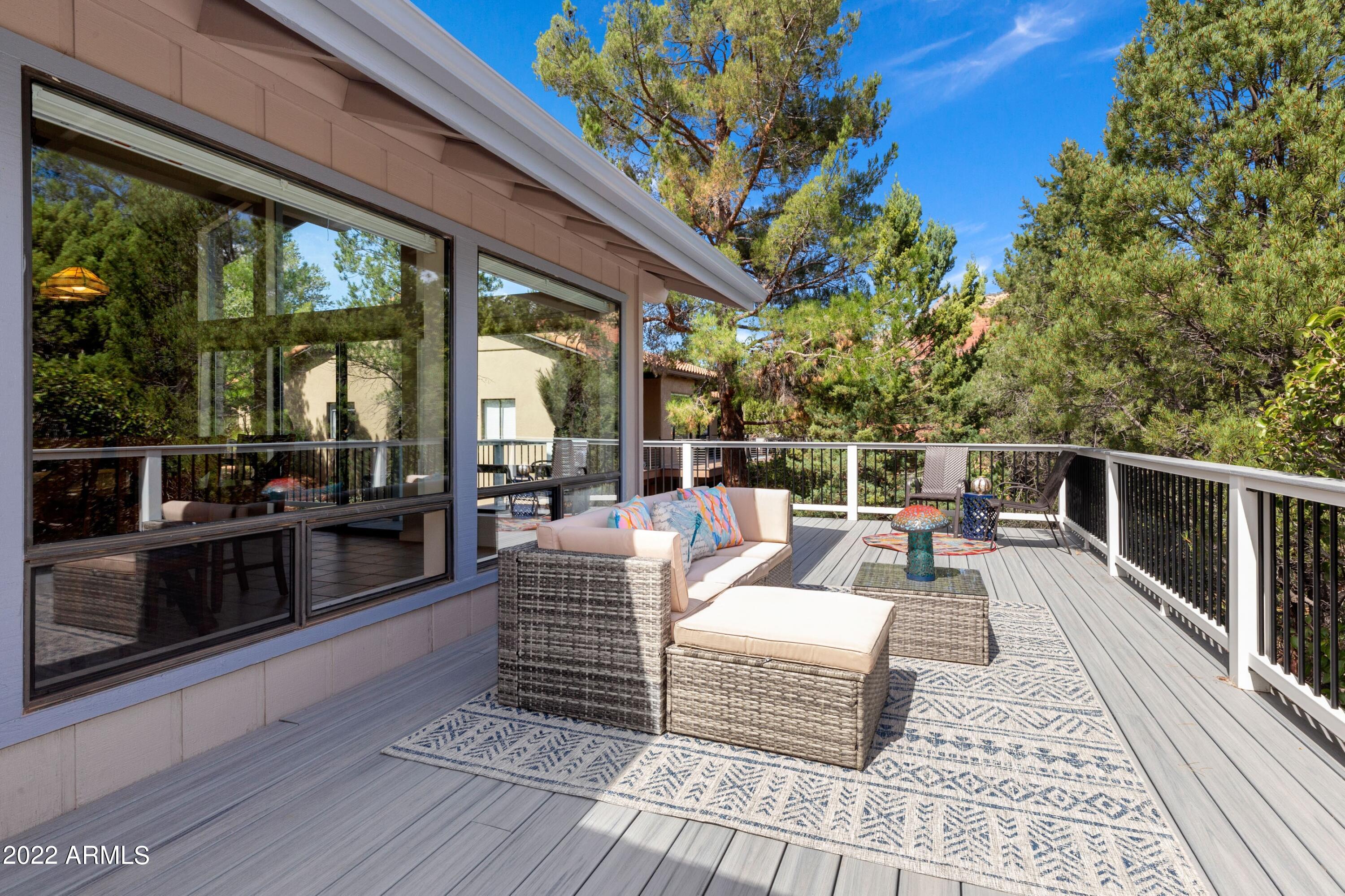 340 Ridge Road Sedona, AZ 86336 - Photo 34 of 49 037_Back Deck