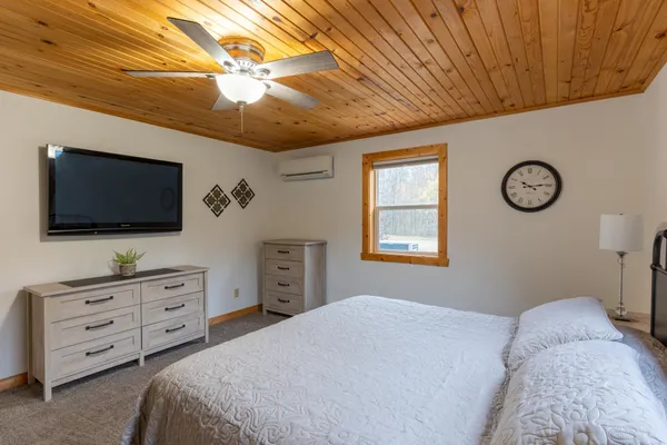 $615,000 | 33489 Strawberry Drive, Ogema, MN 56569