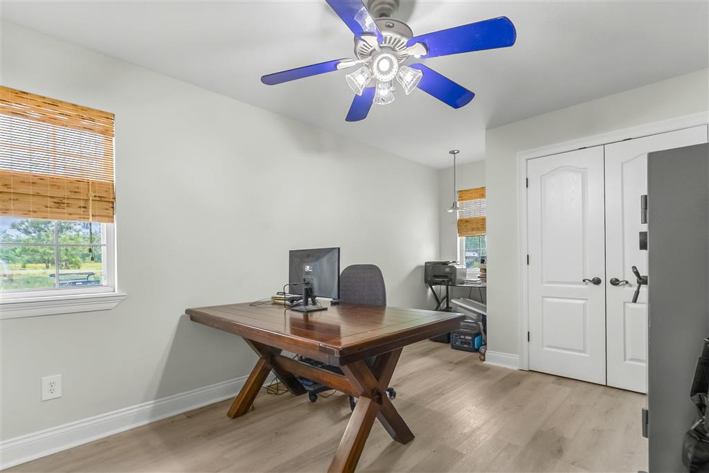 3900 Paul White Road Lake Charles, LA 70611 - Photo 16 of 27