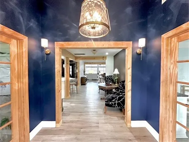 $335,000 | 3900 Paul White Road, Lake Charles, LA 70611