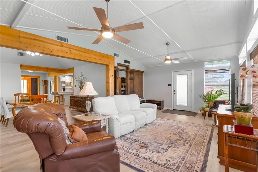 3900 Paul White Road Lake Charles, LA 70611 - Photo 10 of 27