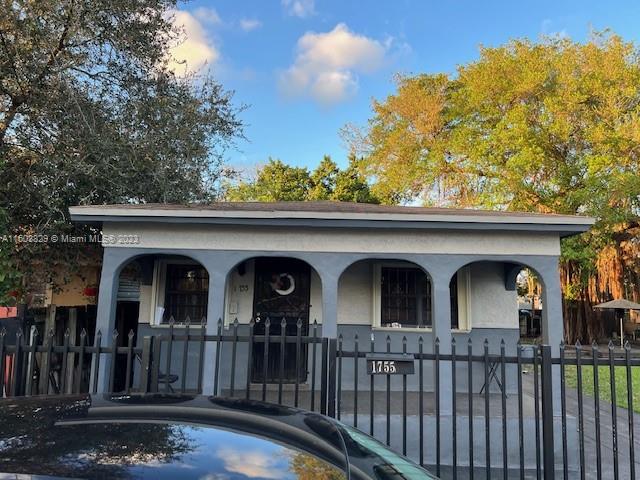 1755 Northwest 69th Street Miami, FL 33147 - Photo 10 of 36