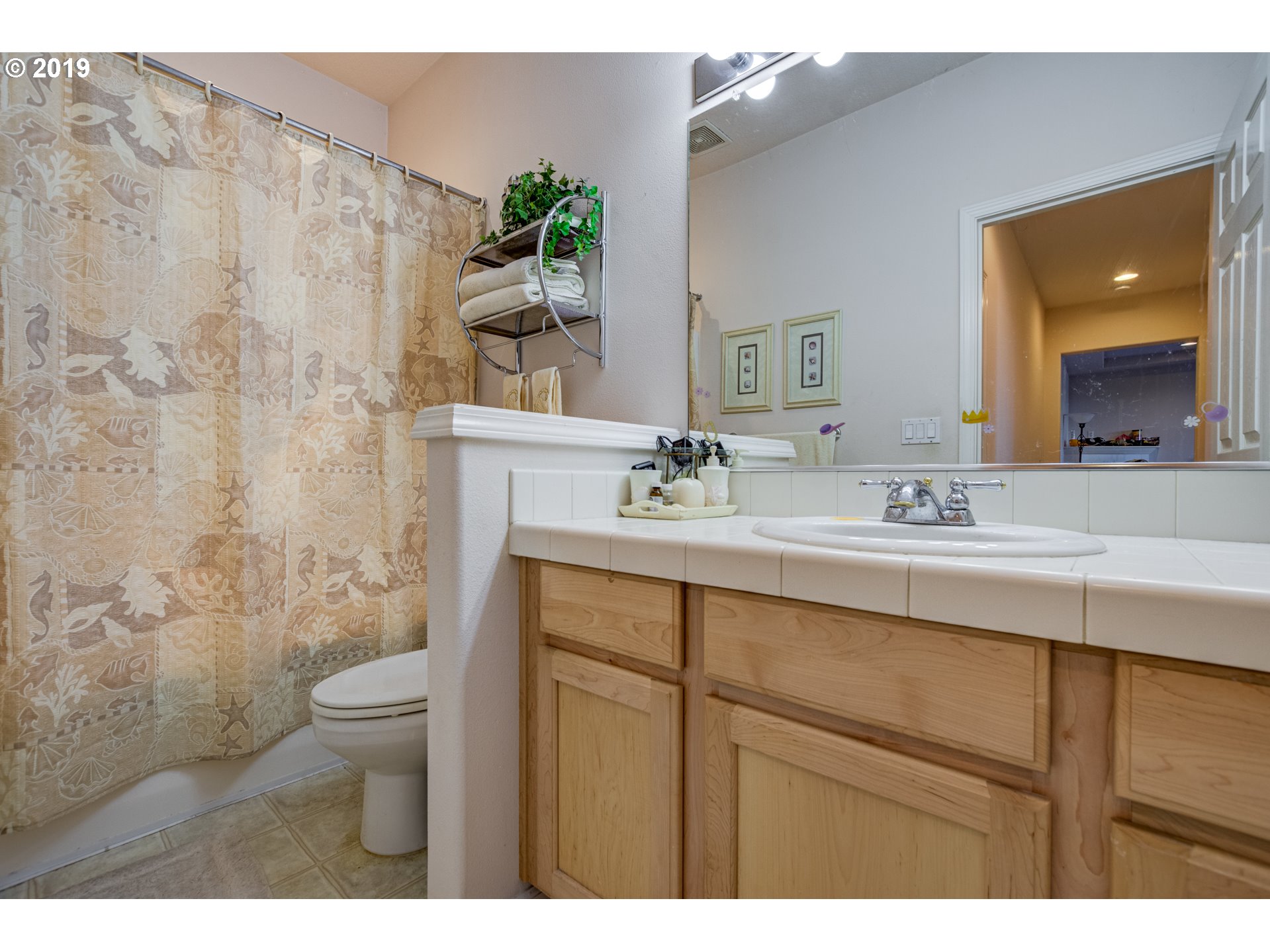 13620 Southwest Mapleview Lane Tigard, OR 97224 - Photo 16 of 20 Gallery Image 16