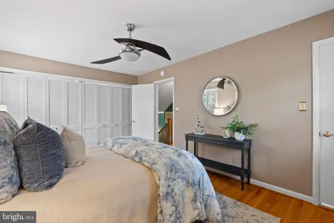 $1,249,500 | 917 Crestwood Drive, Alexandria, VA 22302