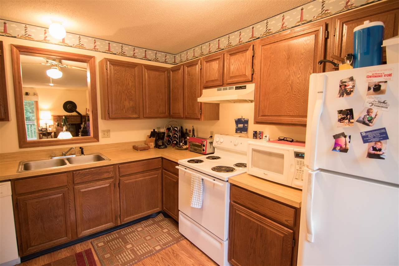 5 Goldfinch Road, Unit 5 Lincoln, NH 03251 - Photo 8 of 32